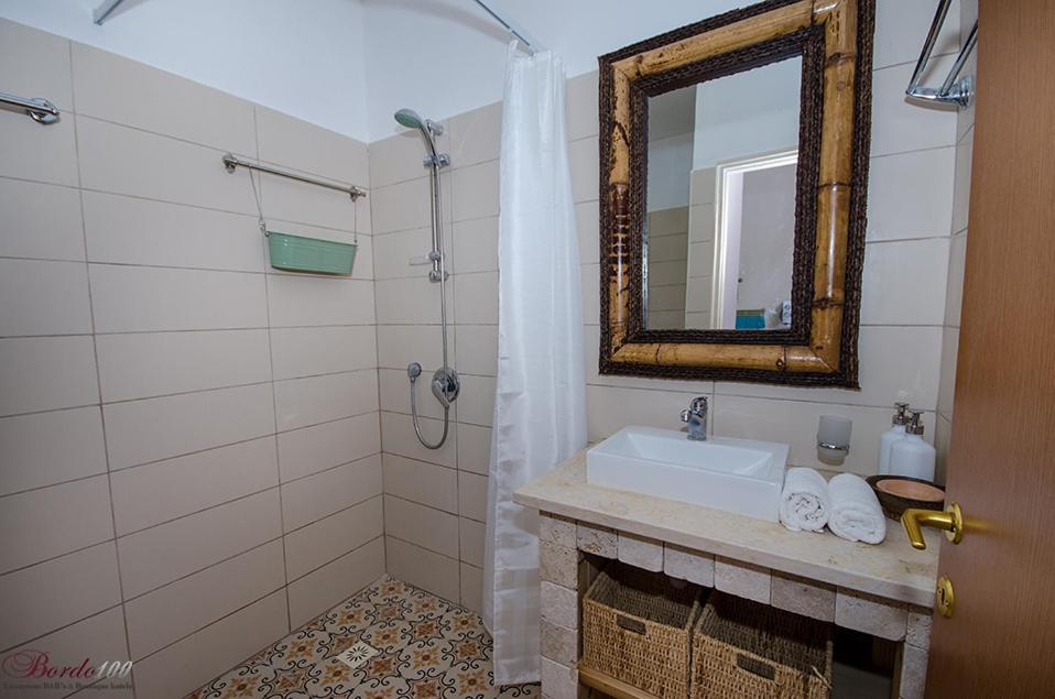 Zimer Baronita Zikhron Yaakov Extérieur photo